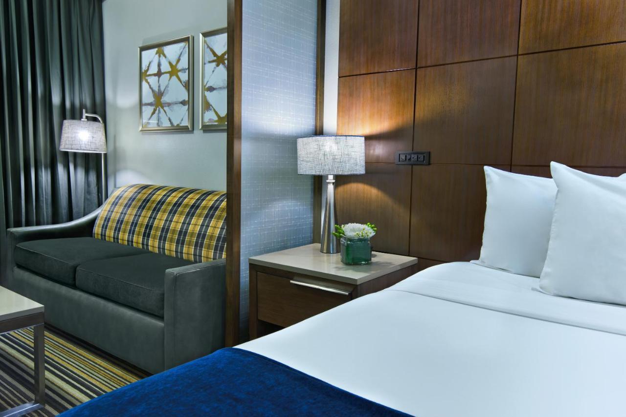 Oxford Suites Spokane Downtown Bagian luar foto