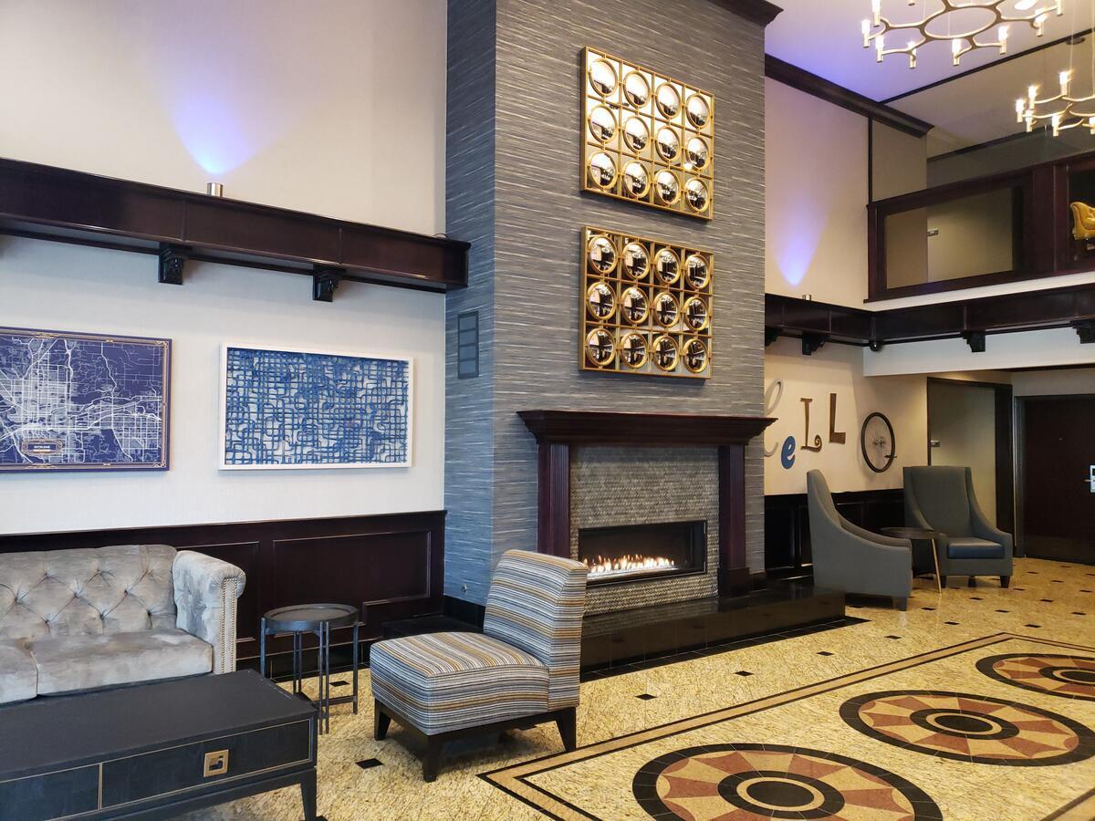 Oxford Suites Spokane Downtown Bagian luar foto